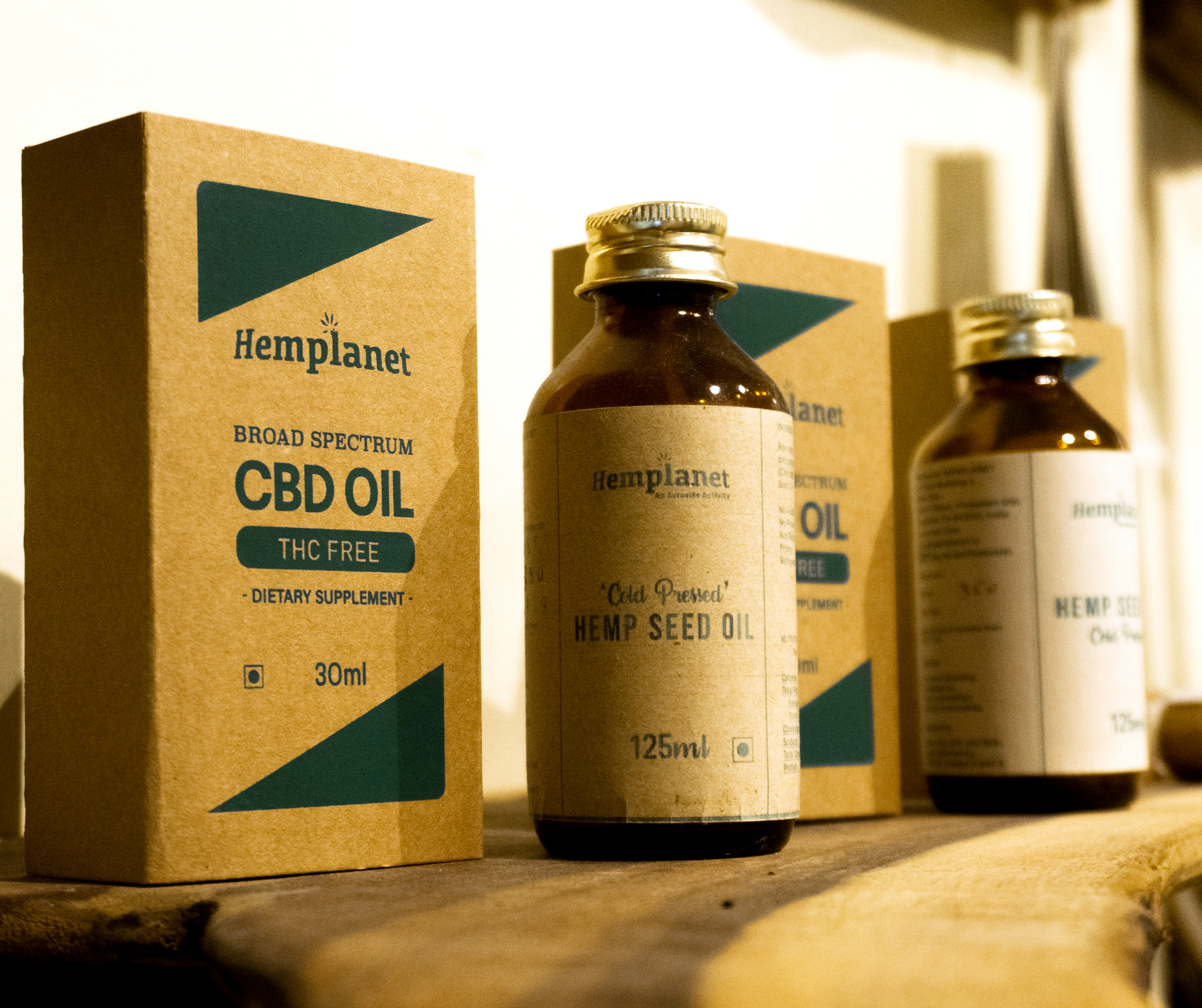 Hemplanet — Built an SEO-led content strategy and performance campaign system for a hemp-based lifestyle brand navigating a new market category.